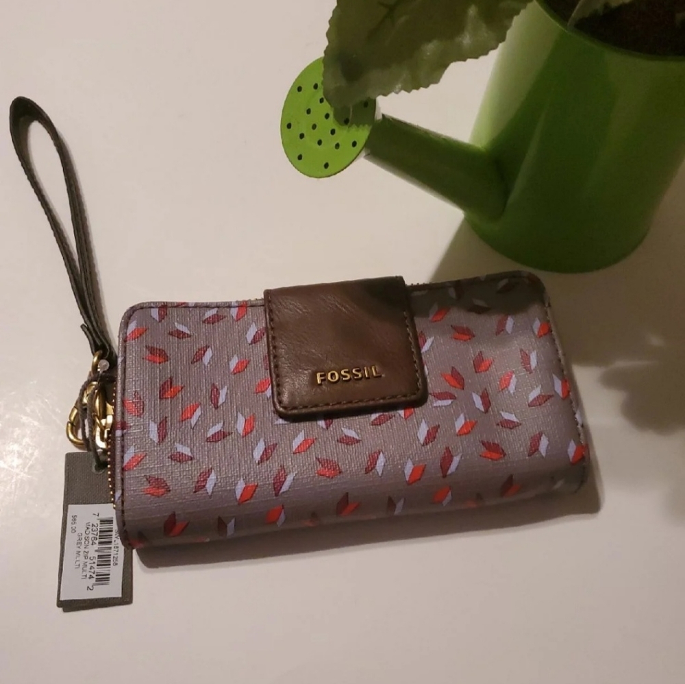 Fossil Wallet